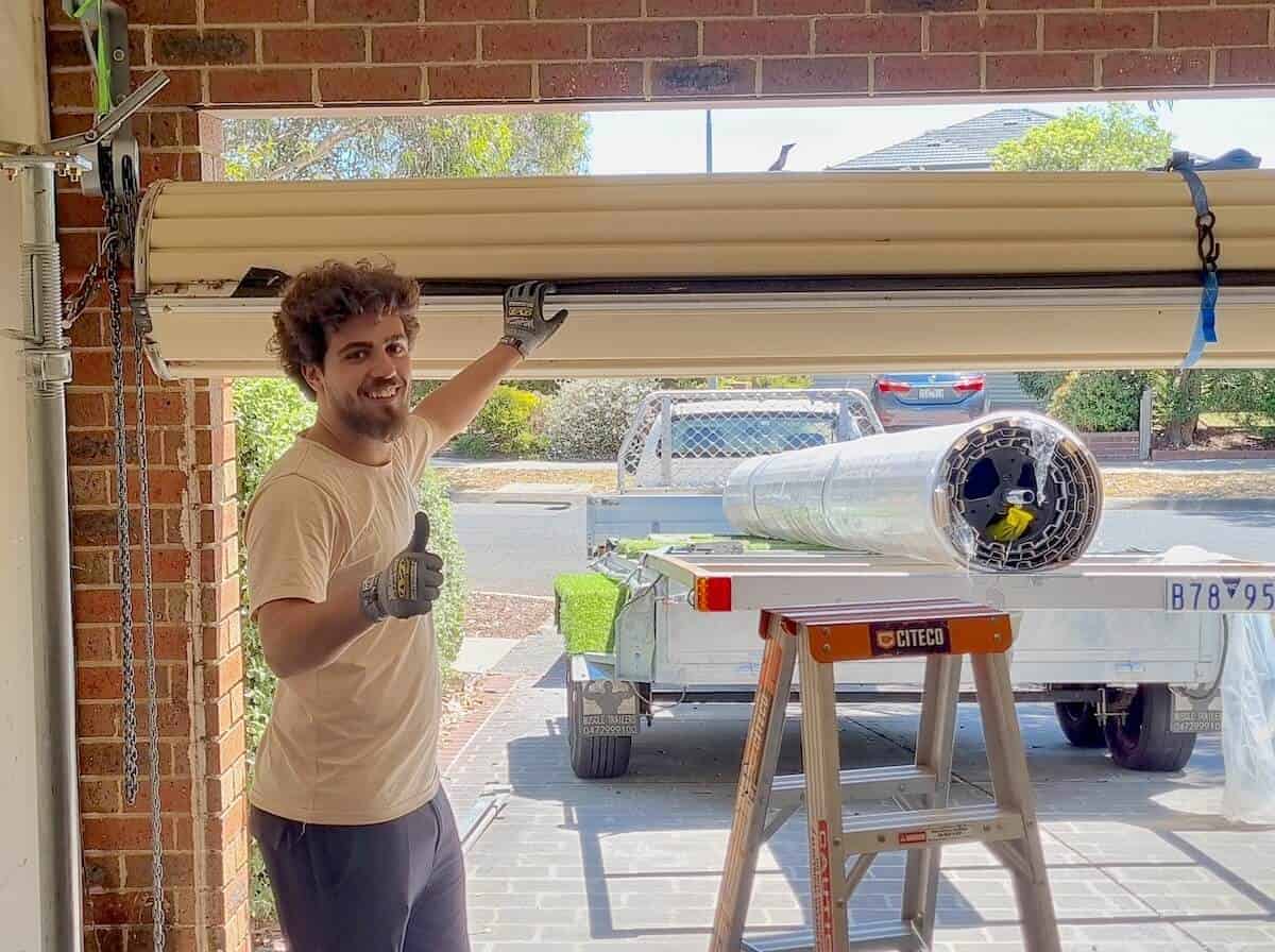 garage door lock cylinder replacement